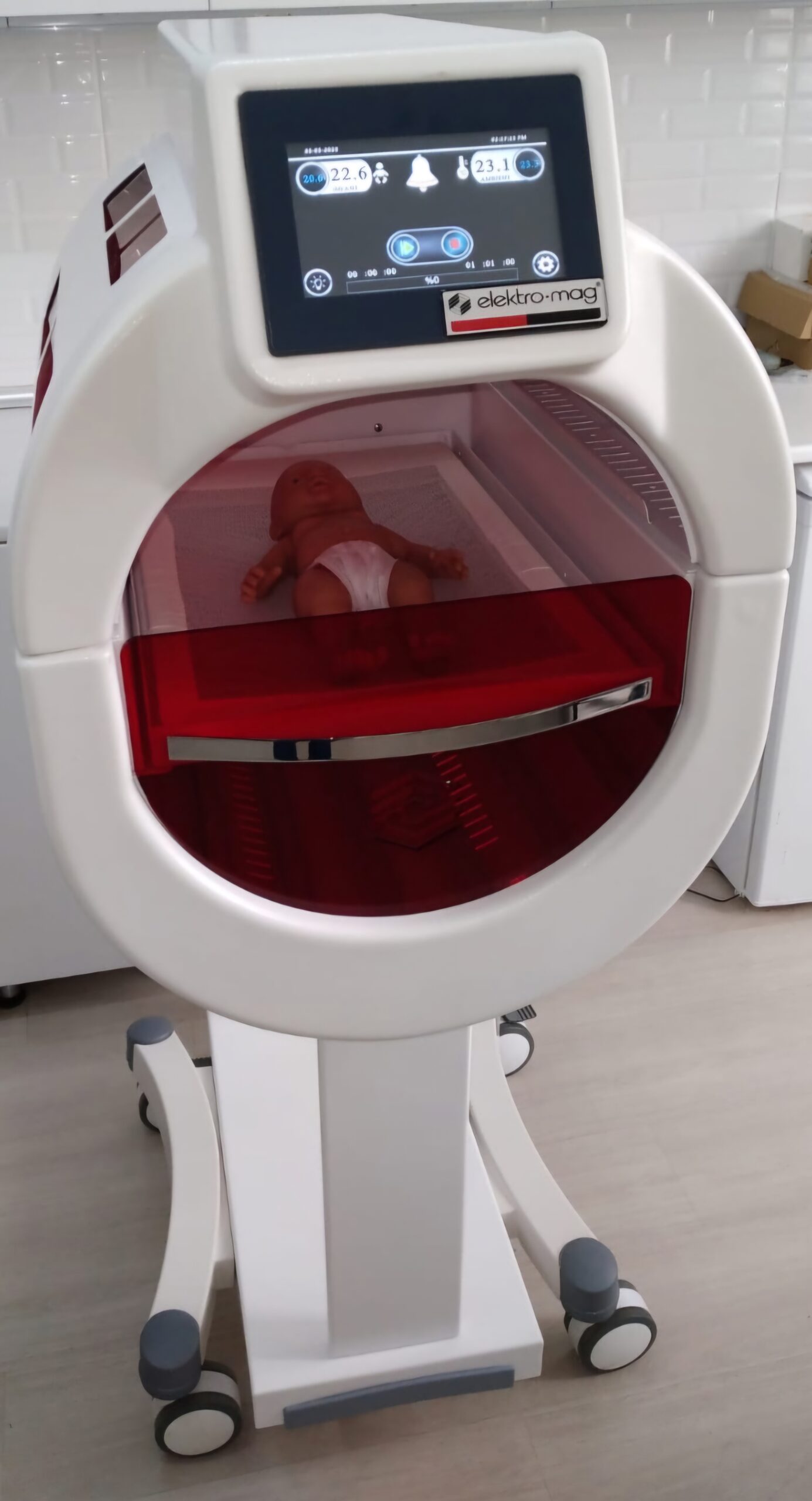 PHOTOTHERAPIE INTENSIVE (TUNNEL) M 304 (360°) ECRAN TACTILE - Image 2